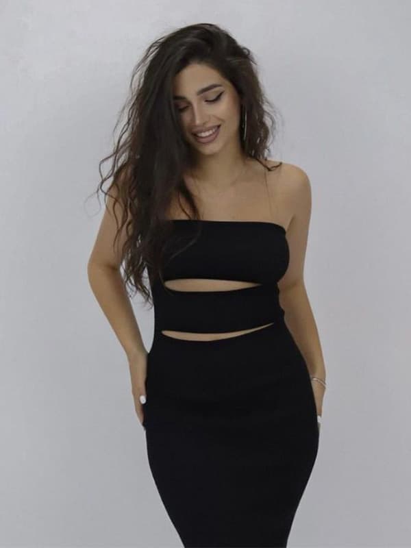 Airhostess Escorts in Mahalakshmi Layout – Book Now