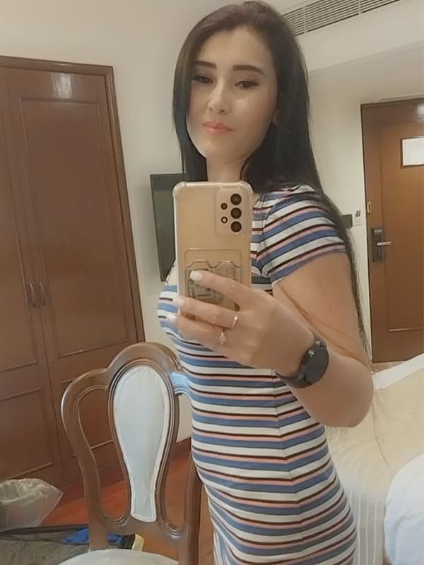 Actress Escorts in Neeladri Nagar – Book Now