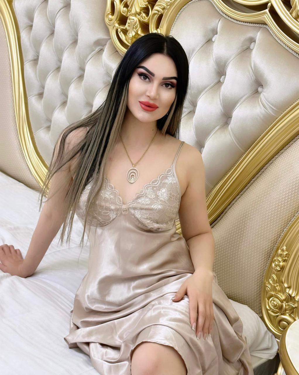 Esocrt Service in Cooke Town and VIP call Girls